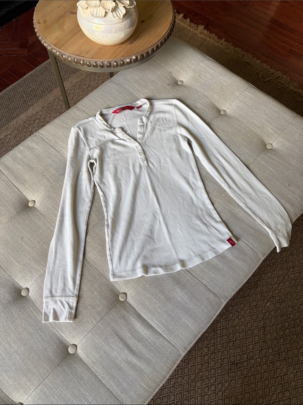 Eastern Mountain Sports White Waffle Knit LS Henley Tee Size Small